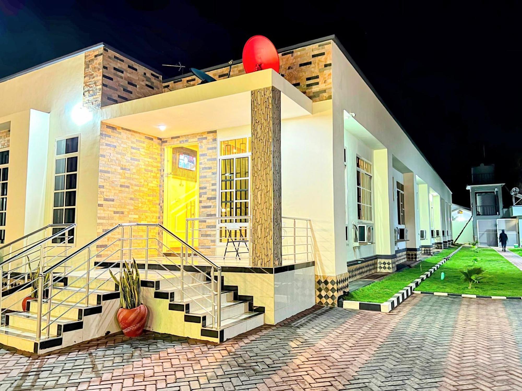East Africa Hotel By Mona Lisa Morogoro ภายนอก รูปภาพ